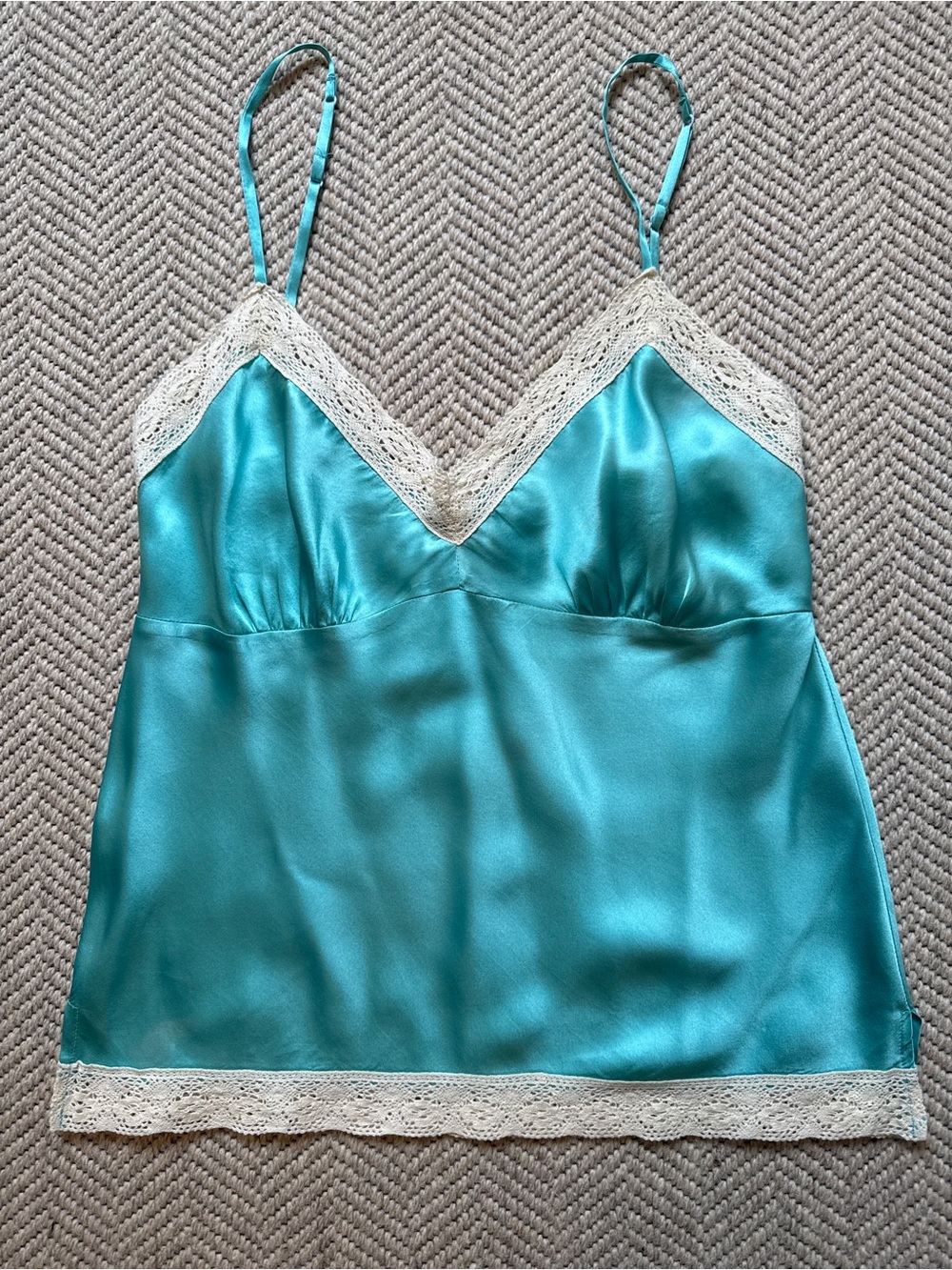 100% Silk Y2K Turquoise Lace Trim Camisole